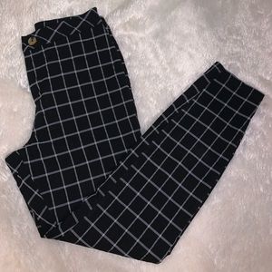 PS/LA navy blue and white capri pants